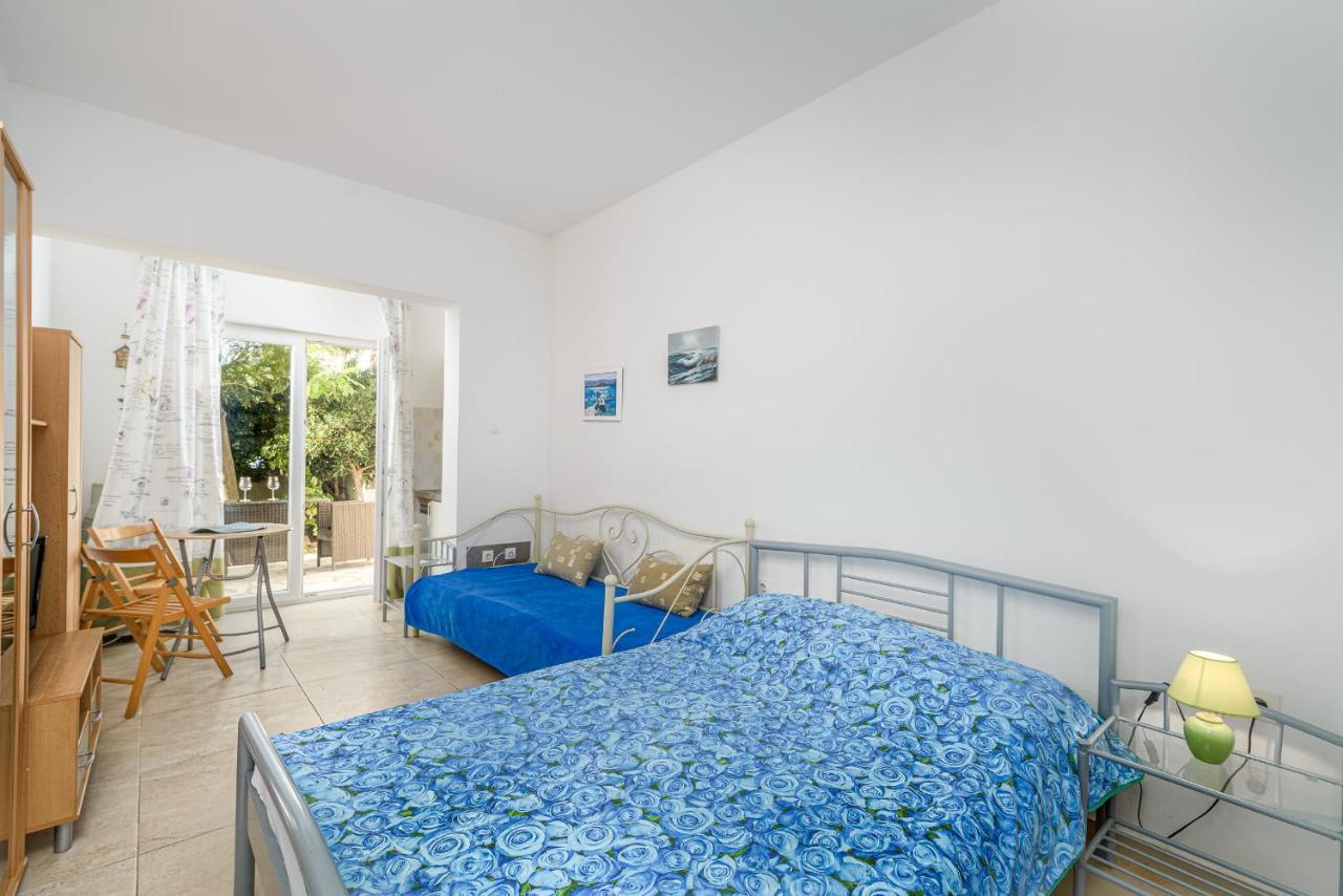 Studio Holiday Adriatic Pag Town Exteriér fotografie